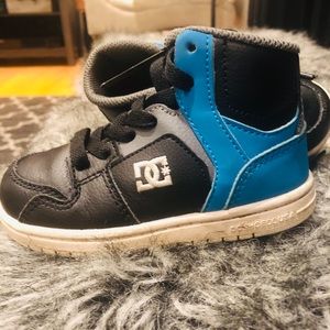 Toddler shoes size USA 8